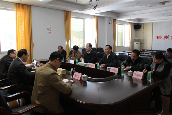 市委常委、組織部部長張惠強(qiáng)到市總工會調(diào)研