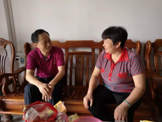 崇敬勞模，關(guān)愛走訪暖人心