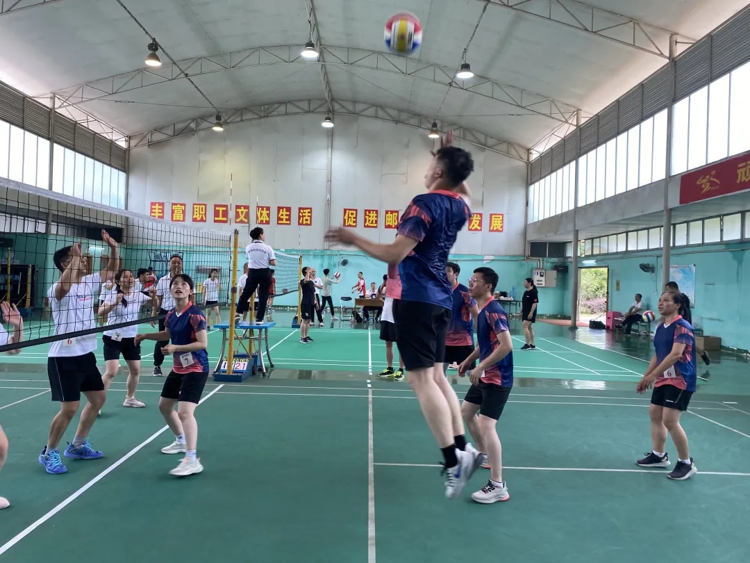 “慶建黨百年，展郵政風(fēng)采”全市郵政職工氣排球比賽圓滿結(jié)束