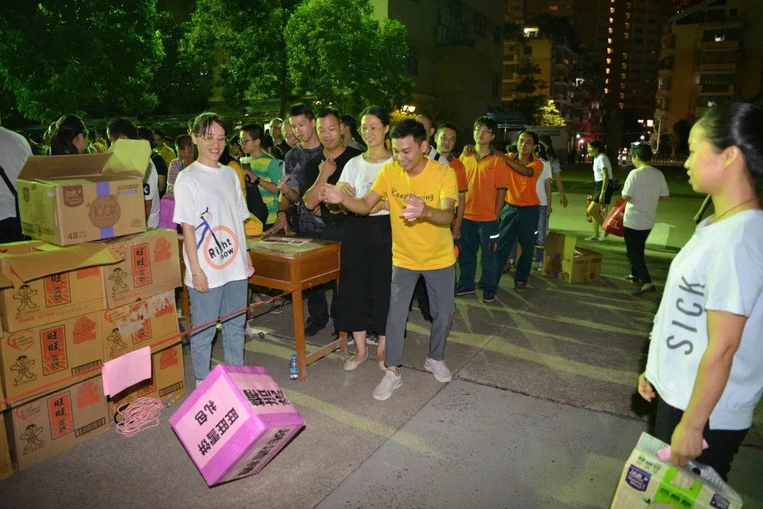 梧州郵政公司工會開展迎中秋、國慶趣味活動
